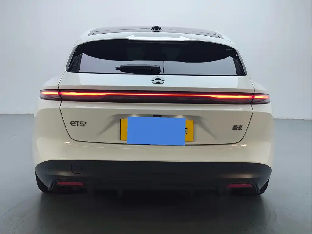 NIO NIO ET5T