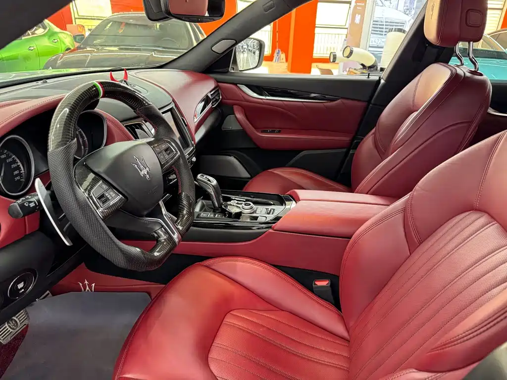Maserati Levante — миниатюра 5