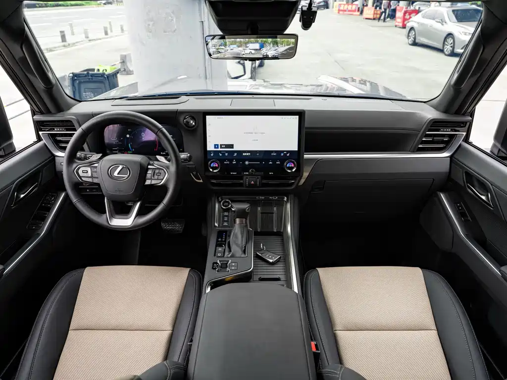 Lexus GX — миниатюра 9