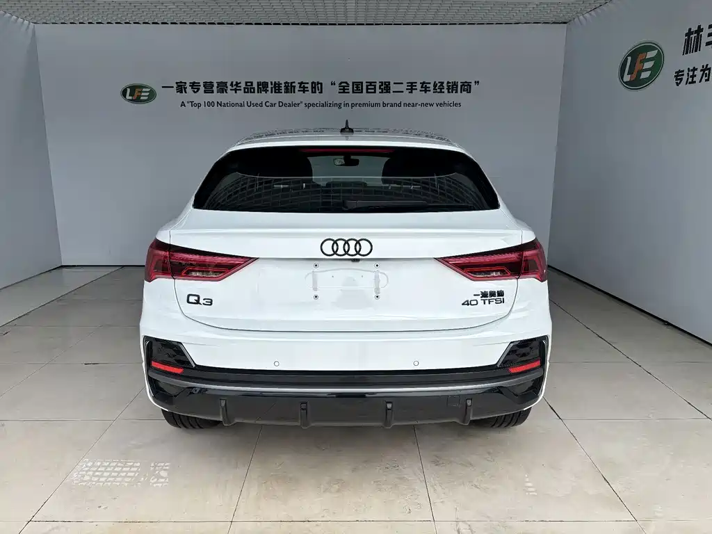 Audi Q3 Sportback — миниатюра 6