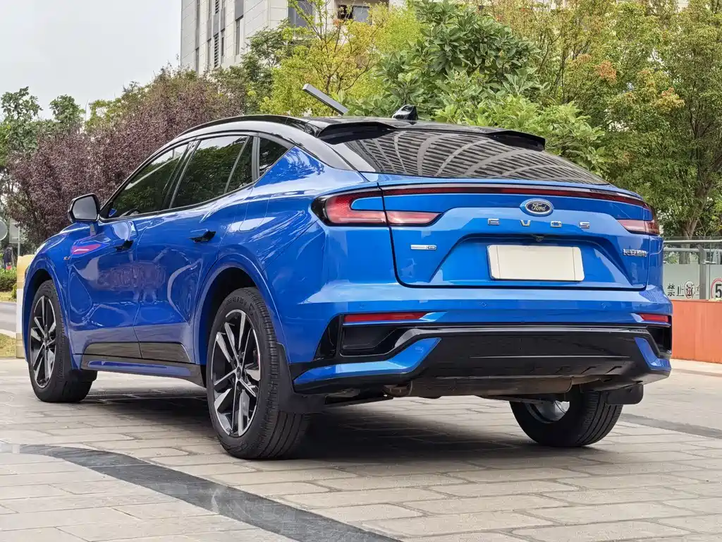 Ford Evos — миниатюра 6