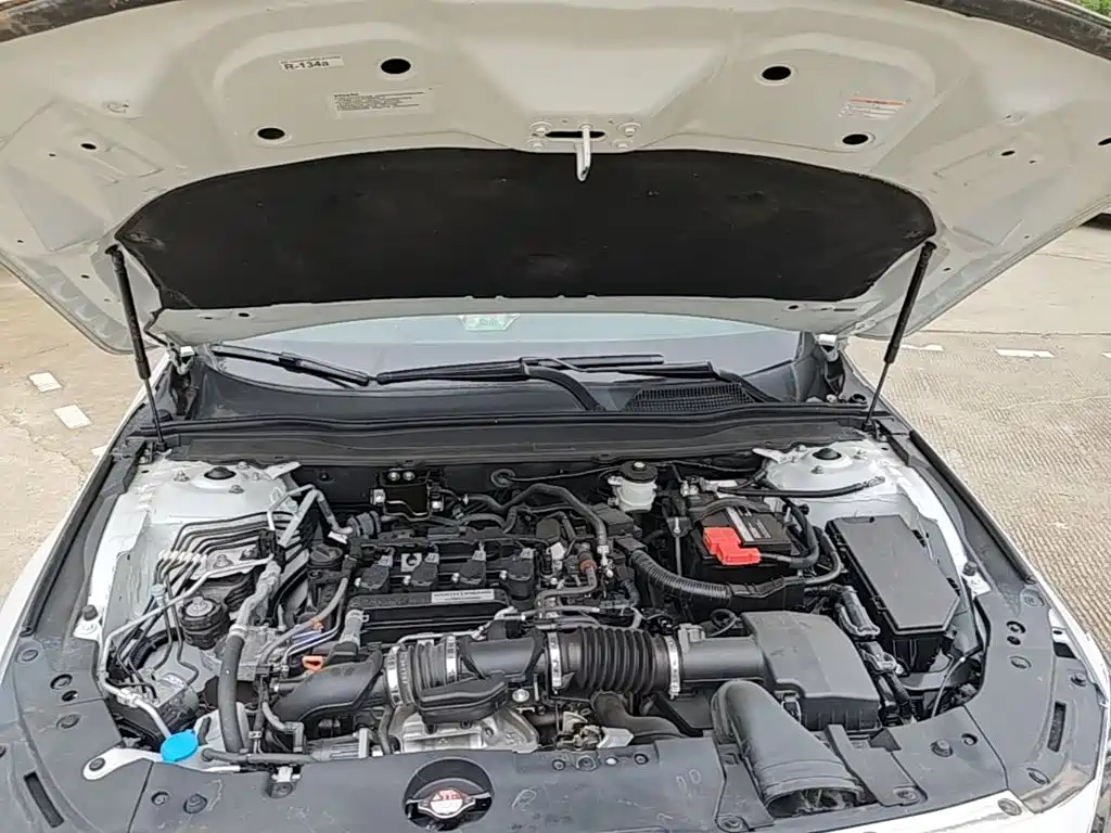 Honda Accord — миниатюра 20