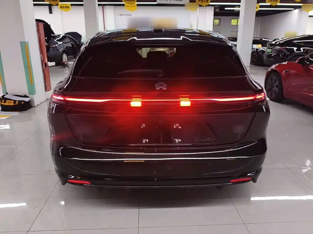 NIO ET5T 2025 75kWh Touring