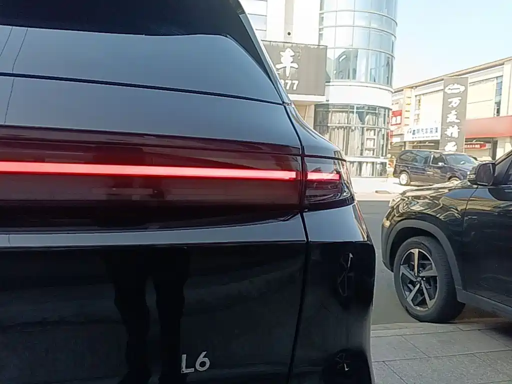 Li Auto Li L6 — миниатюра 8