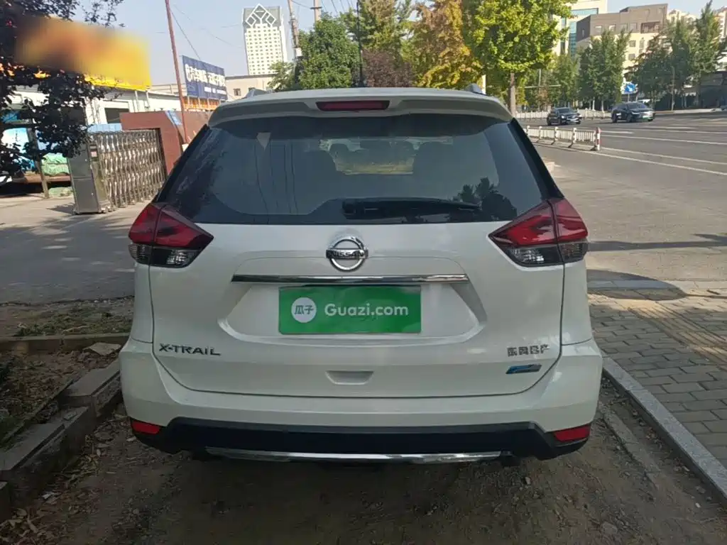 Nissan X-Trail — миниатюра 6