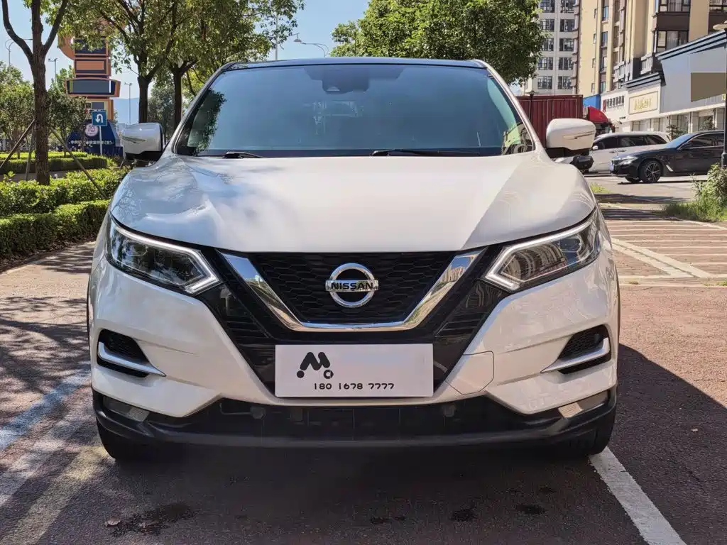 Nissan Qashqai — миниатюра 3