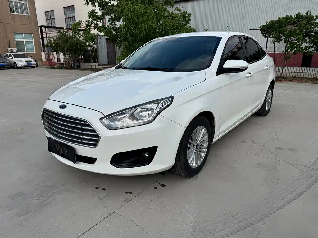 Ford Escort 2017