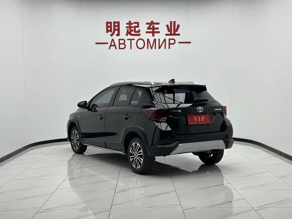 Toyota Yaris L — миниатюра 8