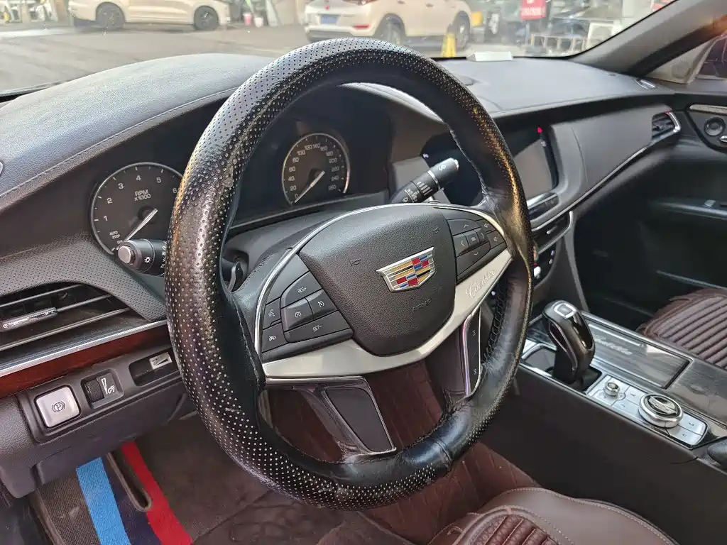 Cadillac CT6 — миниатюра 9