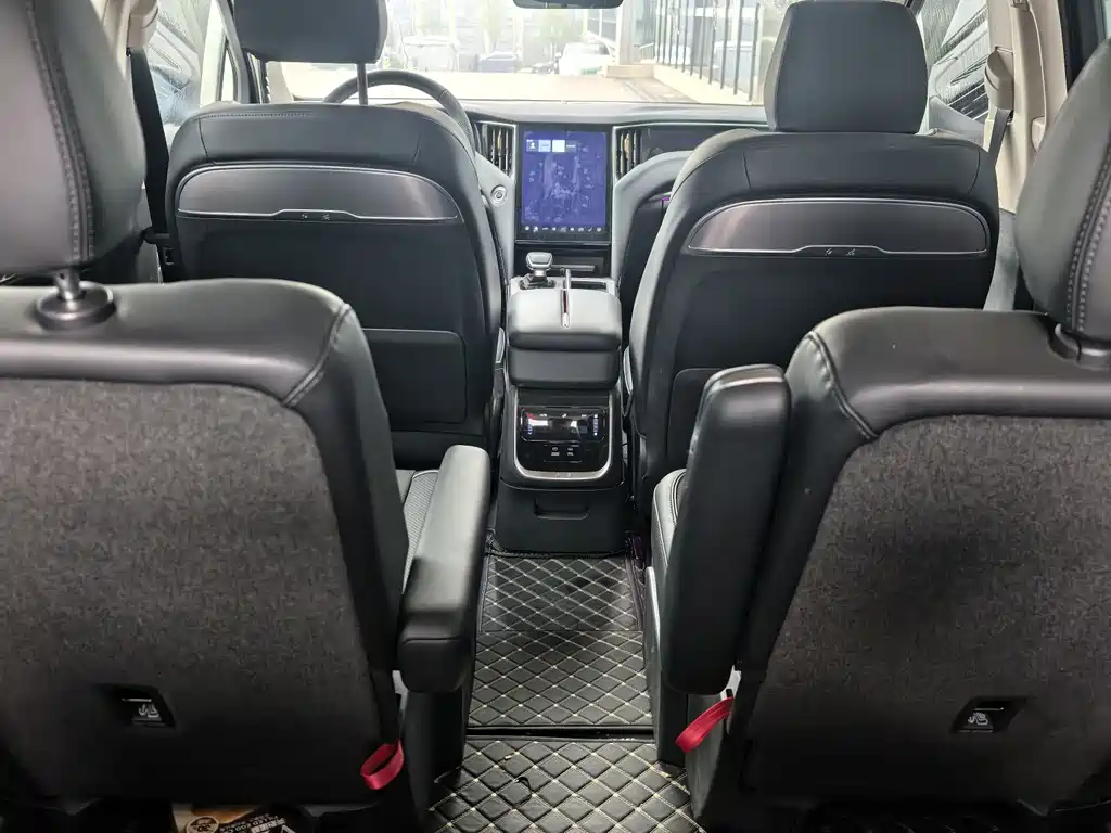 Hongqi HONGQI HS7 PHEV