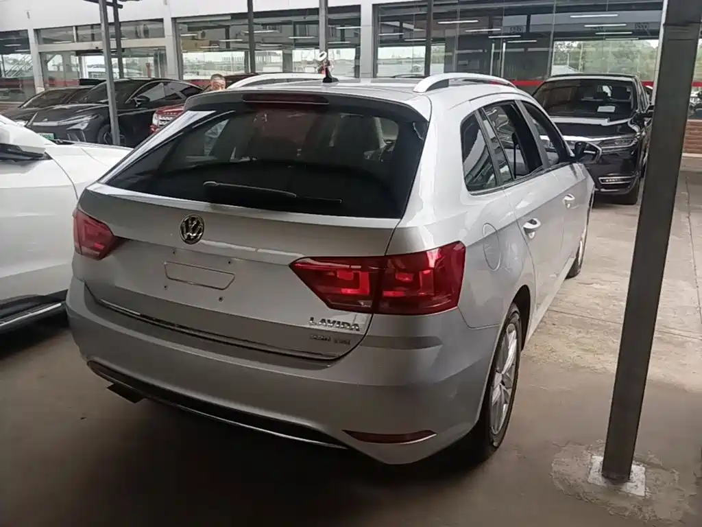Volkswagen Gran Lavida — миниатюра 7