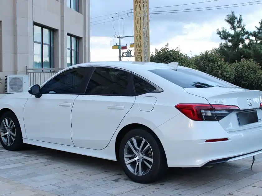 Honda Civic — миниатюра 5