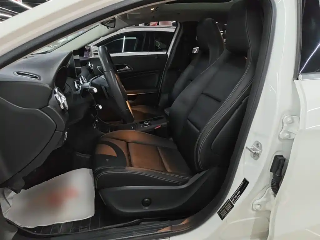 Mercedes-Benz GLA — миниатюра 15