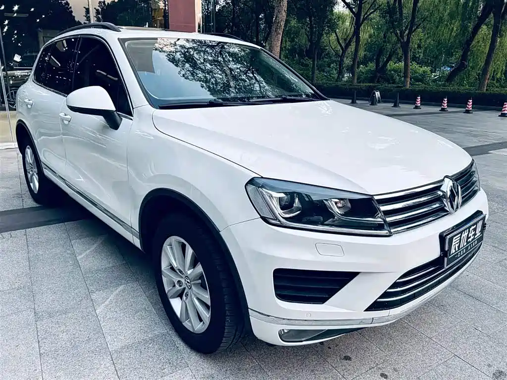 Volkswagen Touareg — миниатюра 6