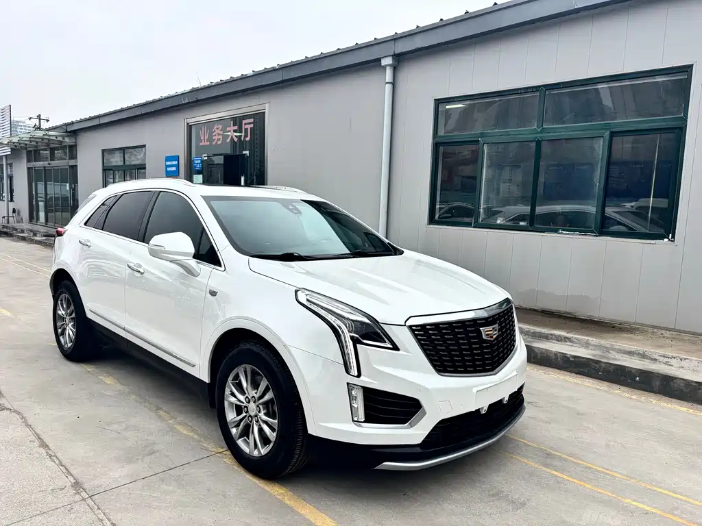 CADILLAC XT5