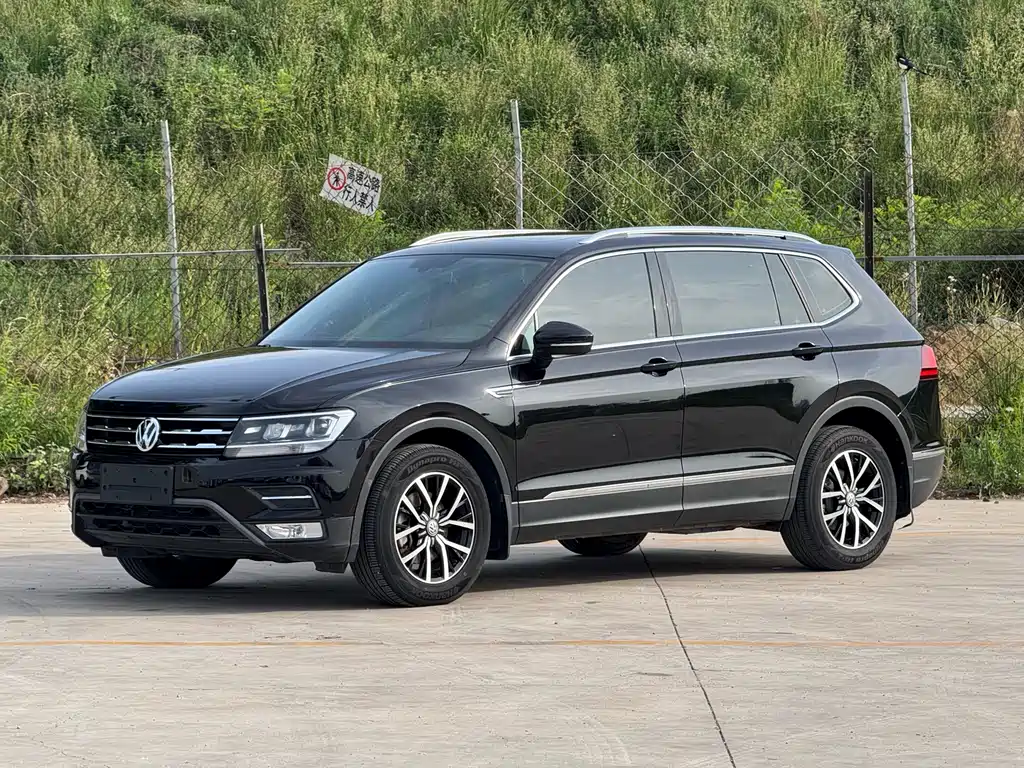 Купить Volkswagen Tiguan L