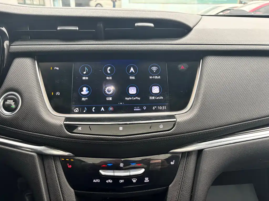 CADILLAC XT5
