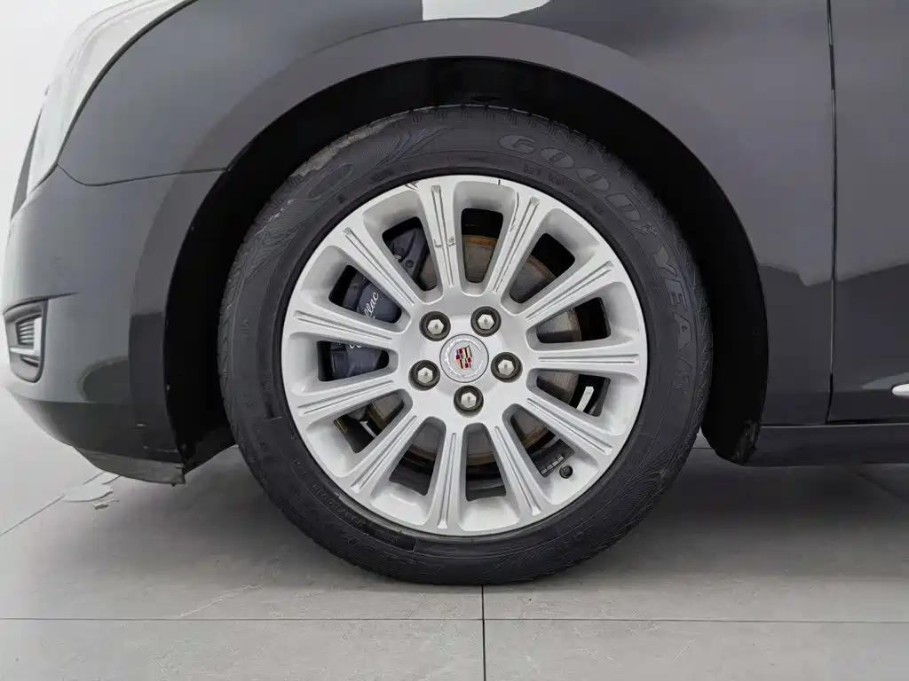 Cadillac XTS — миниатюра 17