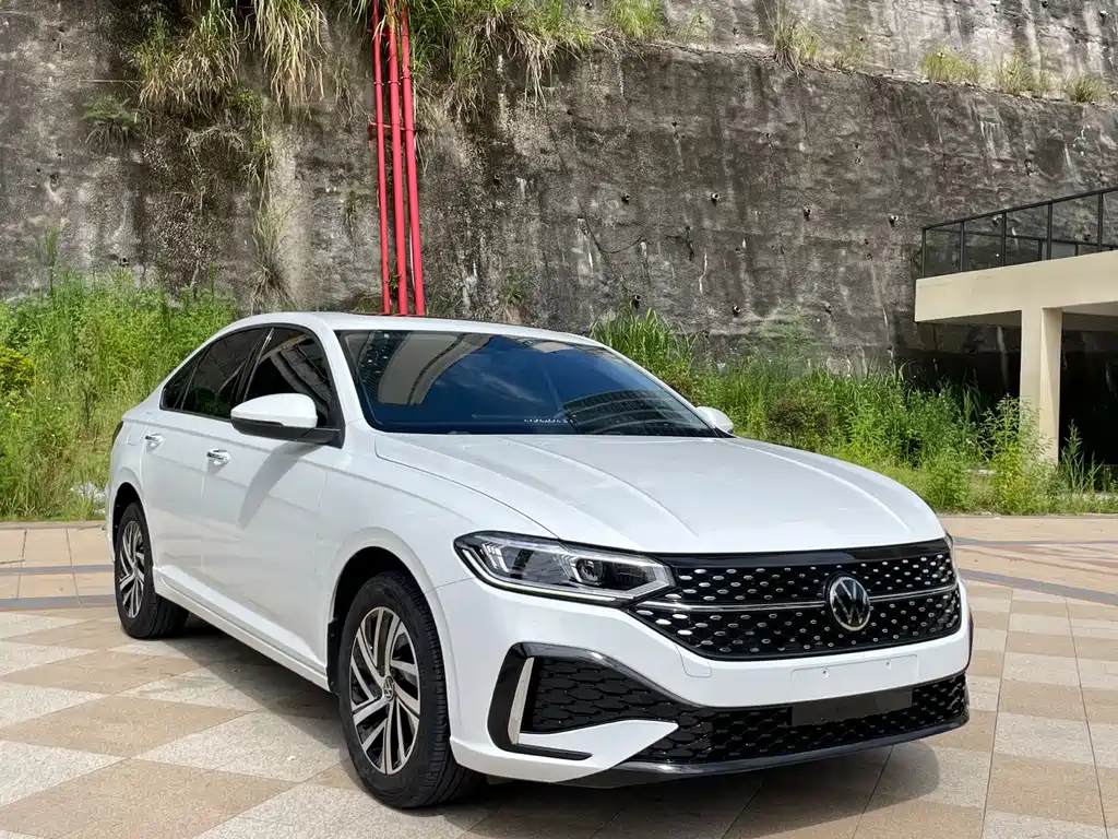 Volkswagen Lavida — миниатюра 3