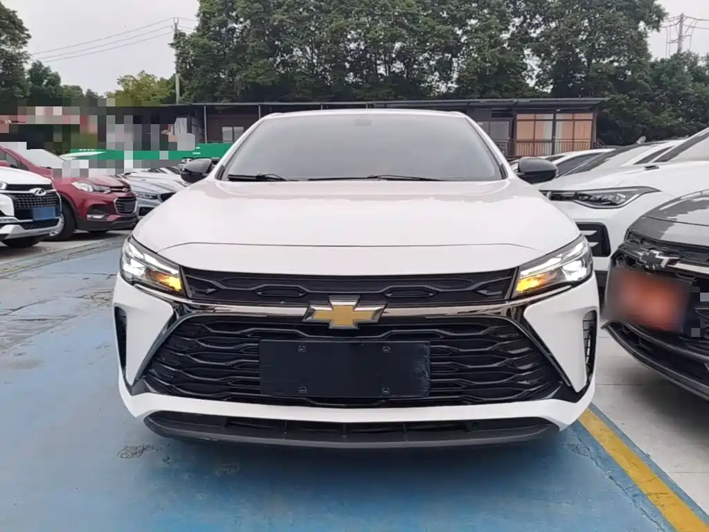 Chevrolet Monza — миниатюра 3