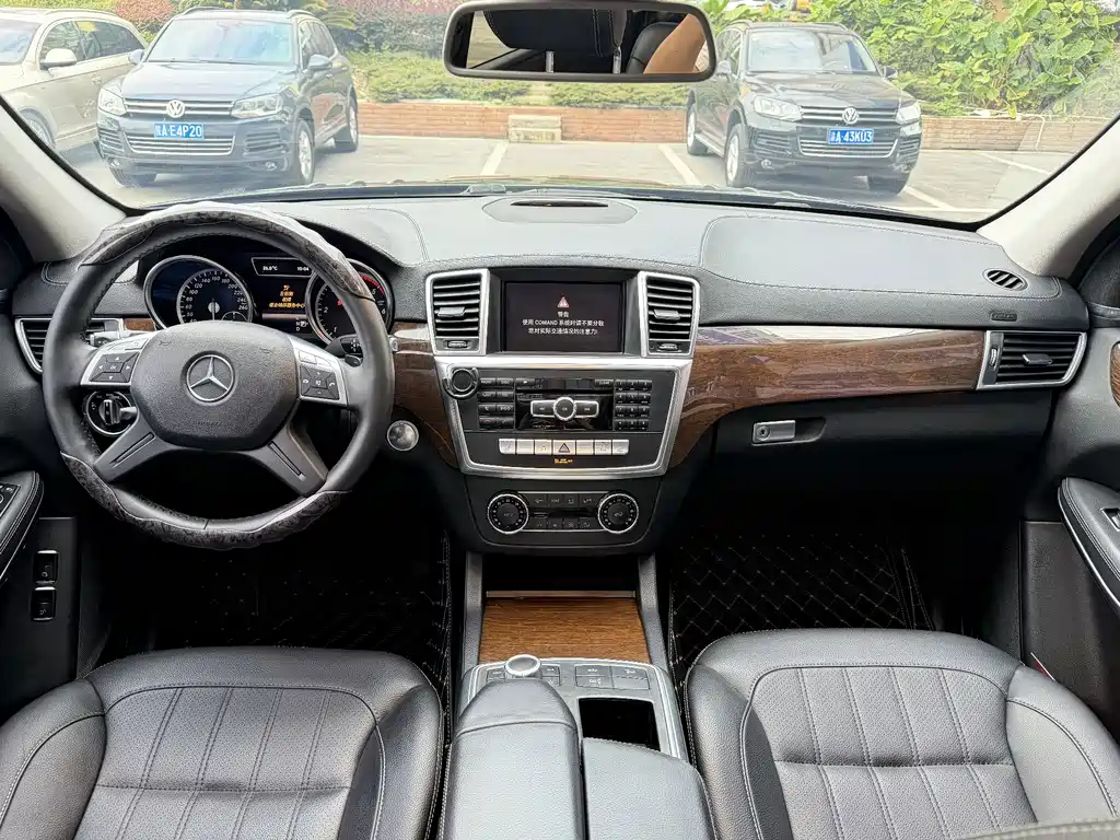 Mercedes-Benz GL-Class — миниатюра 12