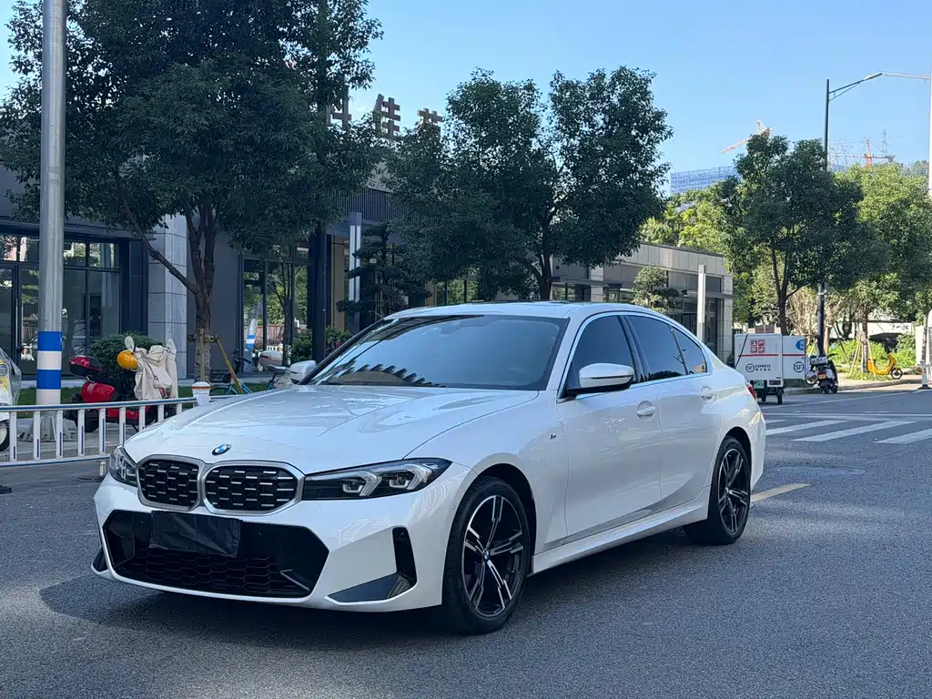BMW 3 Series — миниатюра 3
