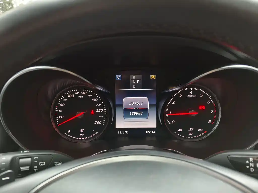 Mercedes-Benz GLC — миниатюра 13