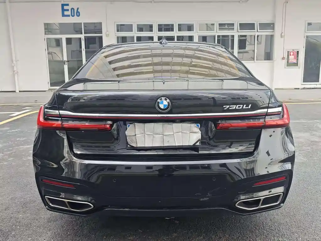 BMW 7 Series 7 2016 730Li Lead