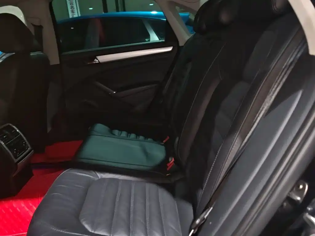 Volkswagen Passat — миниатюра 17