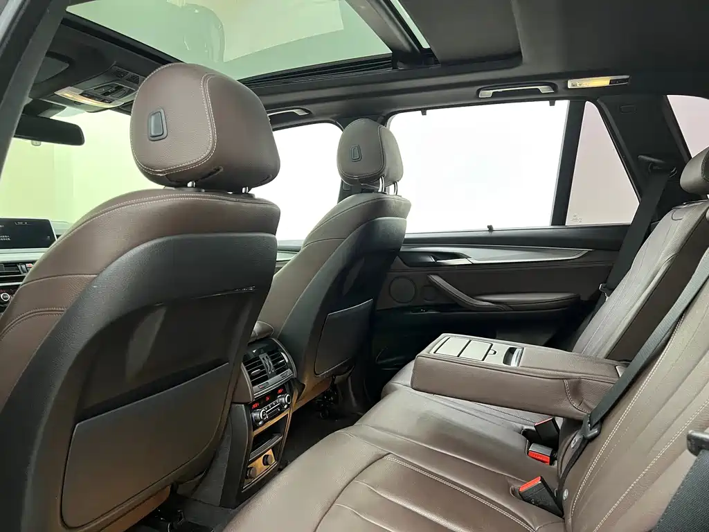 BMW X5 (Import) — миниатюра 19