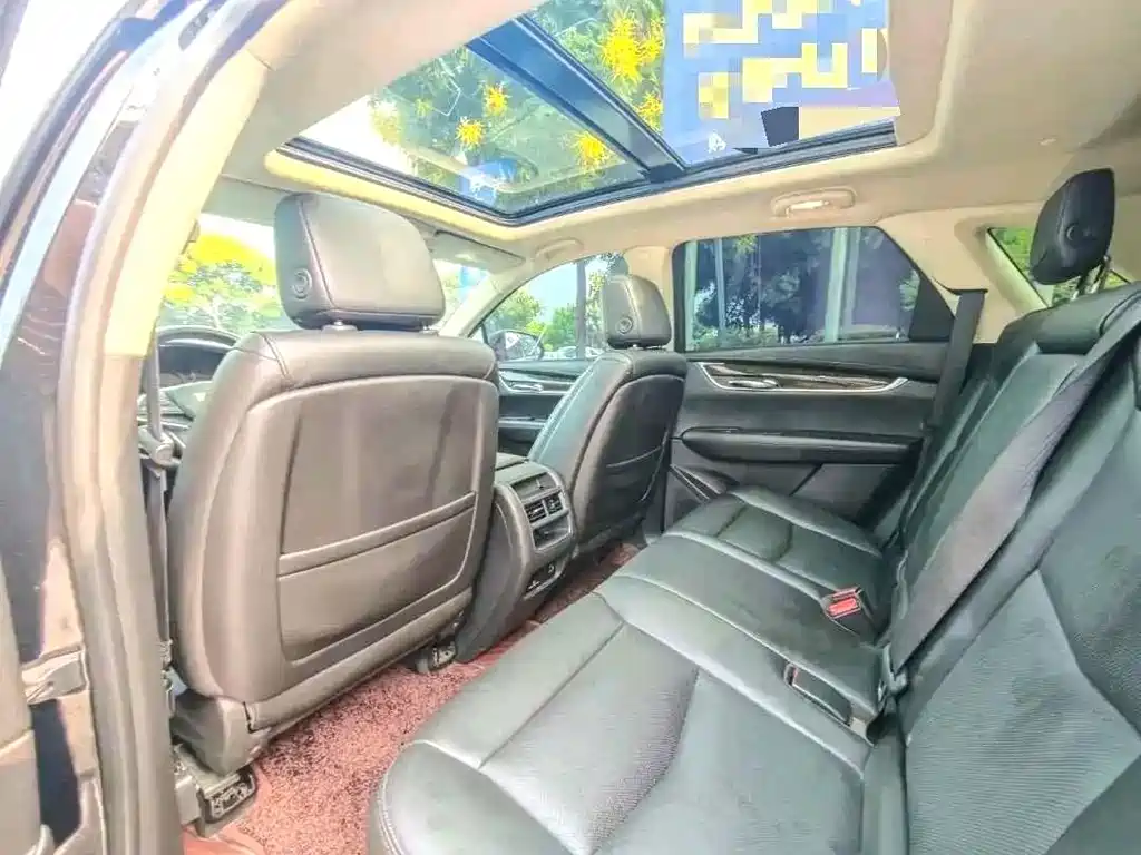 Cadillac XT5 — миниатюра 14