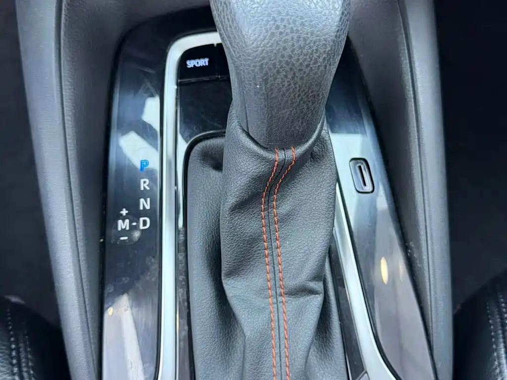Toyota Corolla — миниатюра 12