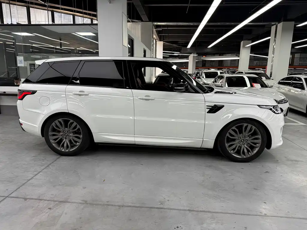 Land Rover Sport — миниатюра 4
