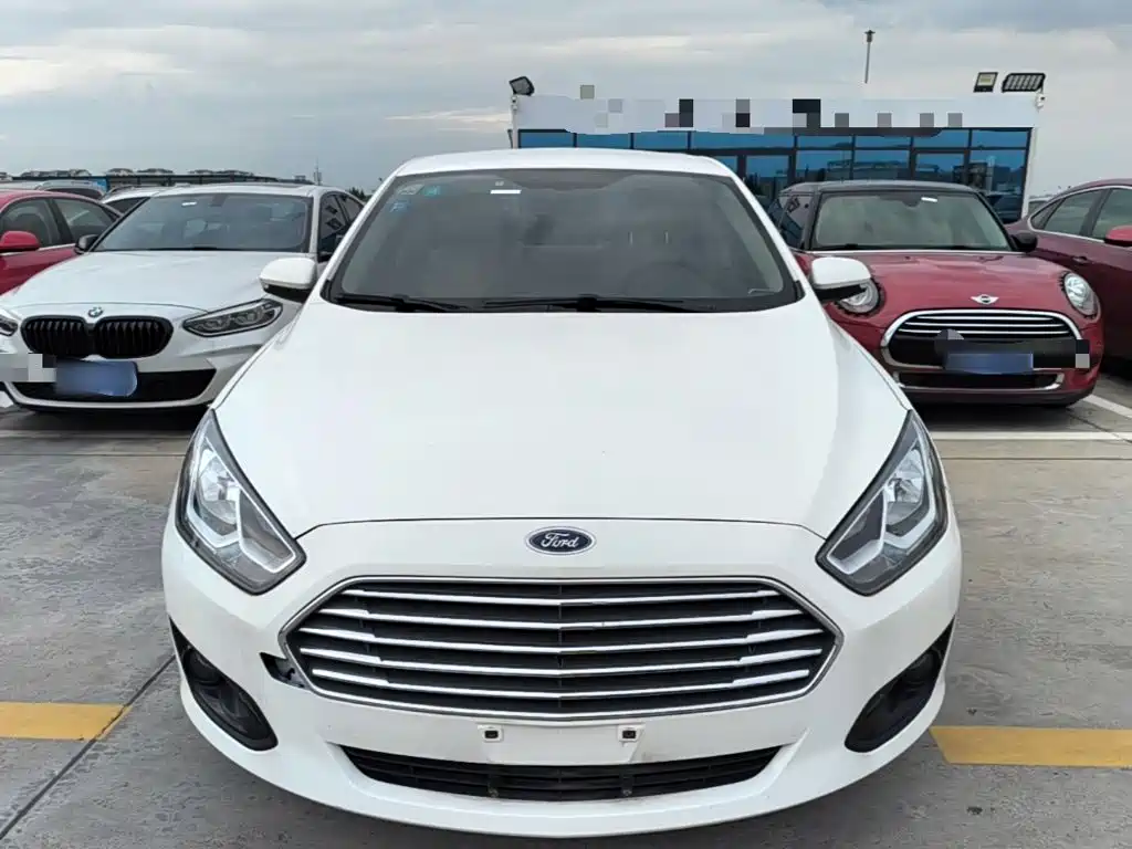 Ford Escort — миниатюра 3