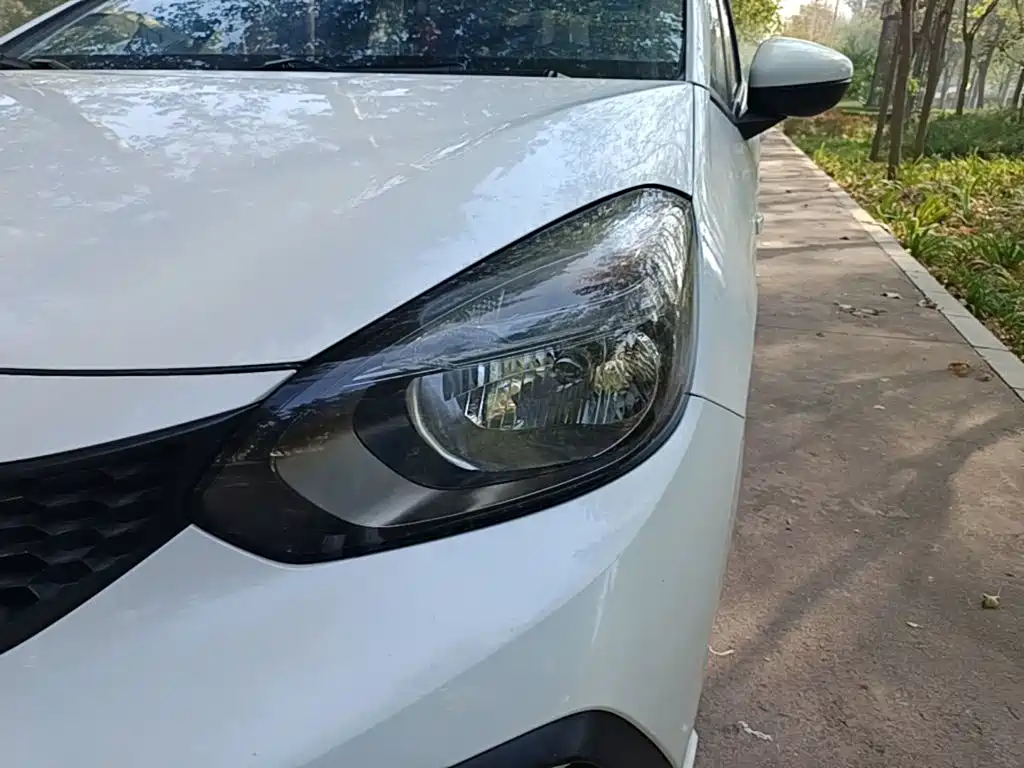 Honda Fit — миниатюра 24