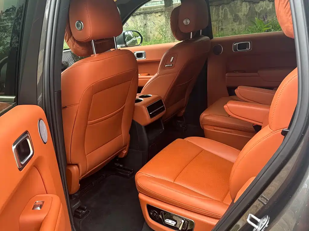 Li Auto Li L8 — миниатюра 13