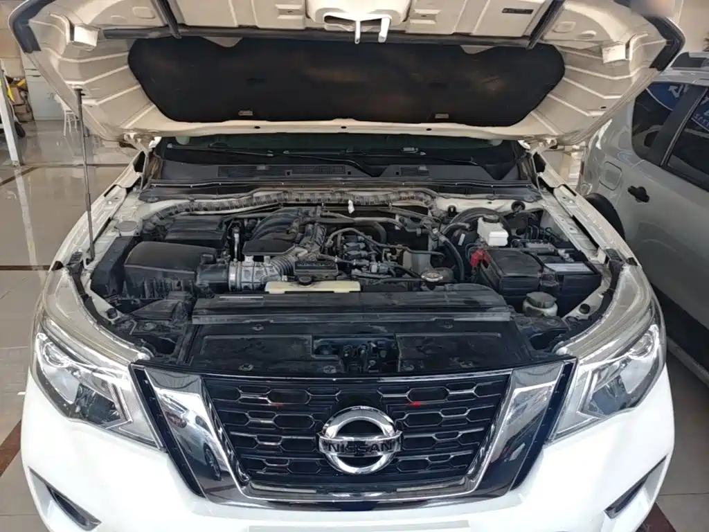 Nissan Terra — миниатюра 20