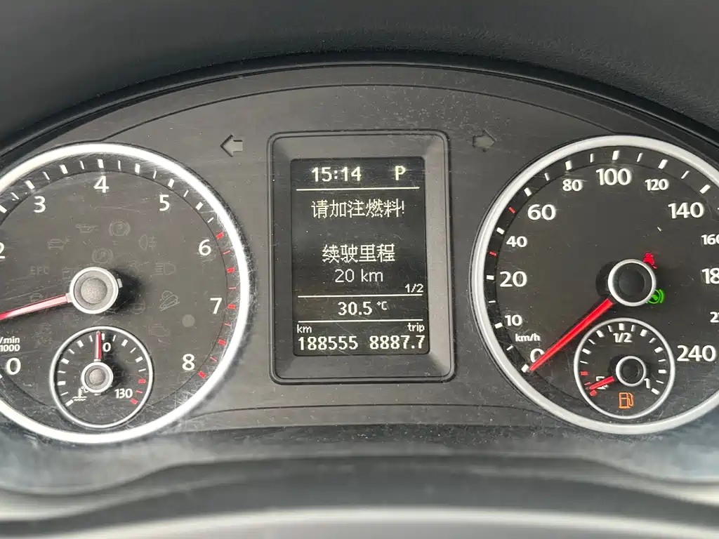 Volkswagen Tiguan 2013 1.8TSI AT Comfort