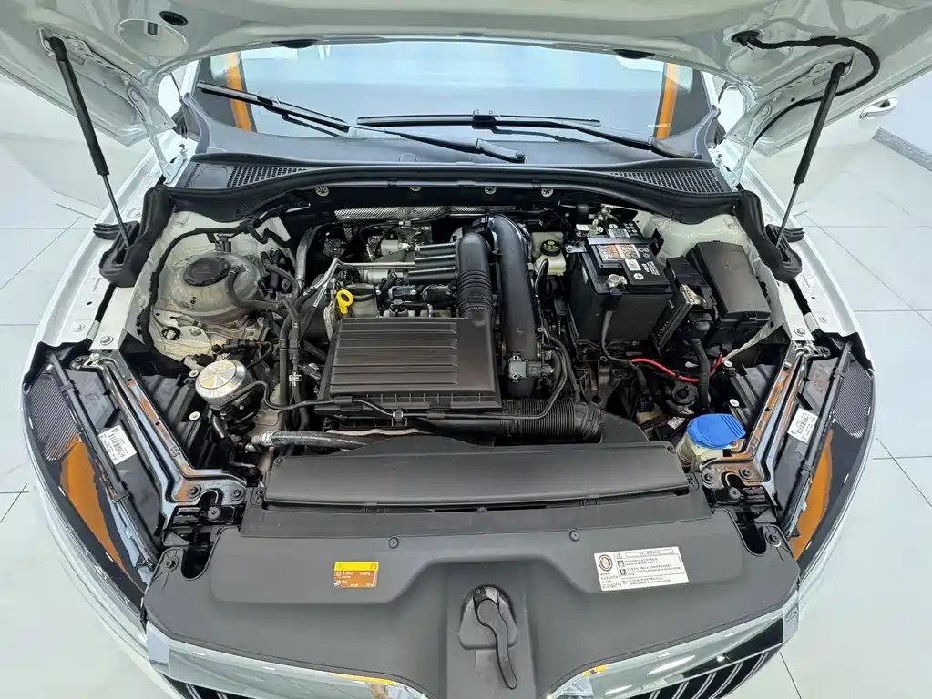 Skoda Superb — миниатюра 16