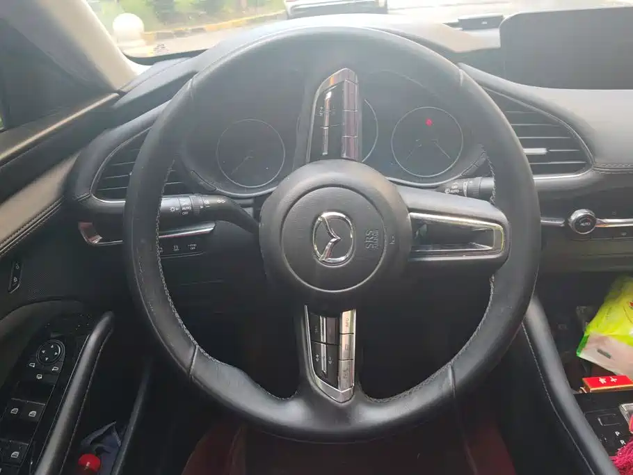 Mazda 3 Axela — миниатюра 15