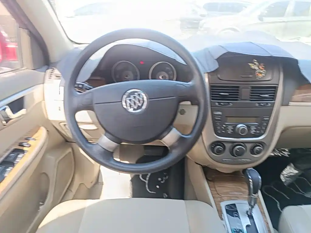 Buick Excelle — миниатюра 15
