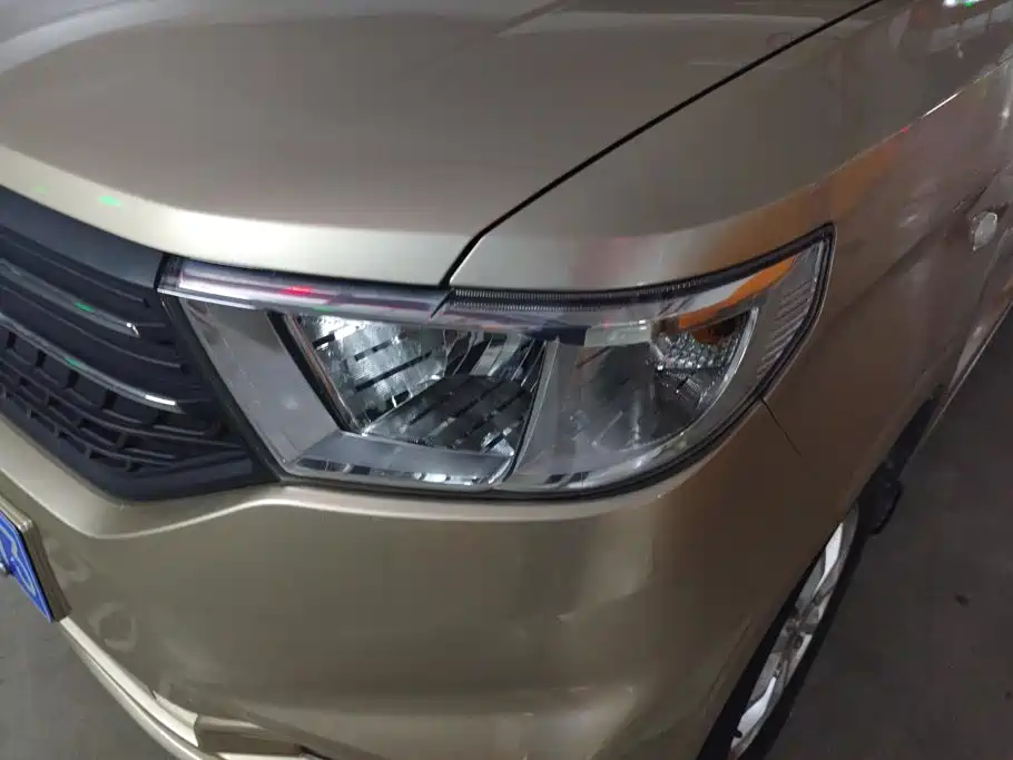Wuling V 2022 1.5L LAR