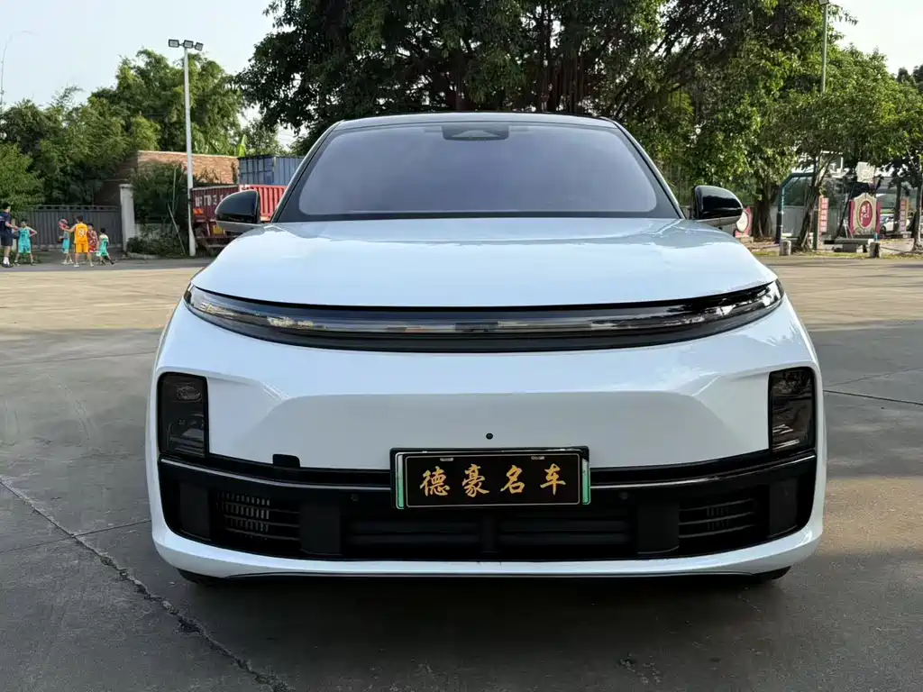 Li Auto Li L7 2023