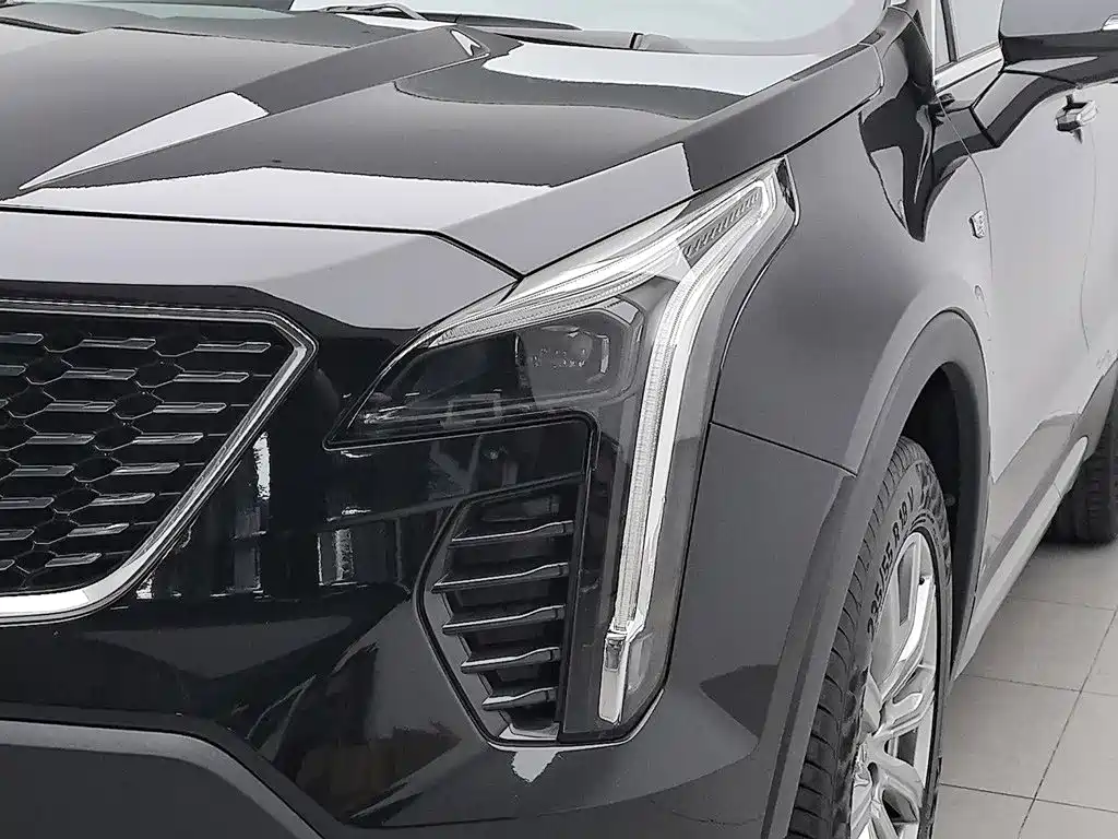 Cadillac XT4 — миниатюра 7