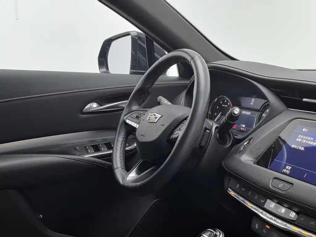 Cadillac XT4 — миниатюра 22