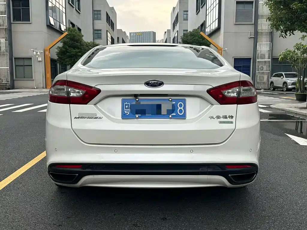 Ford Mondeo — миниатюра 3