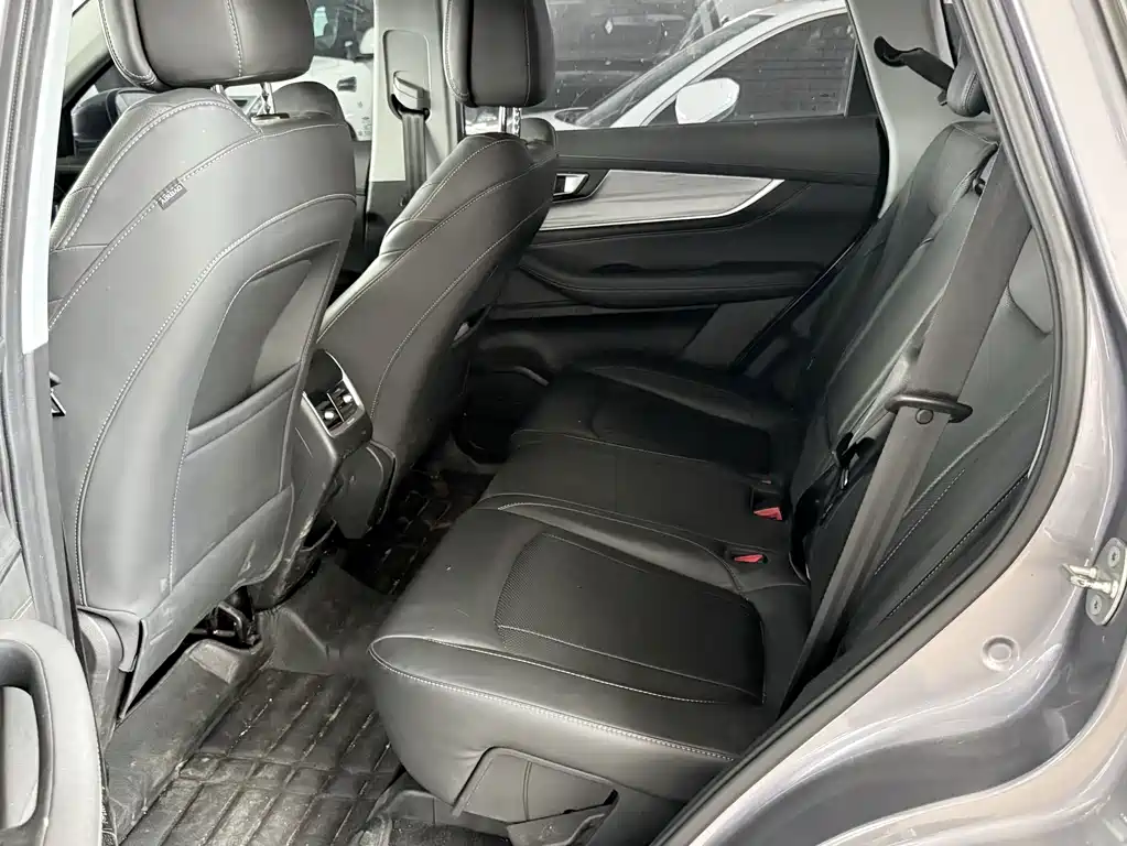 Chery Tiggo 8 — миниатюра 6