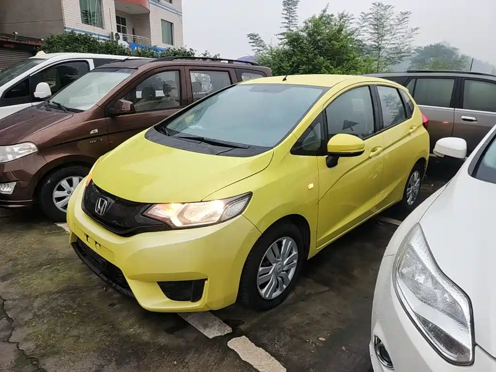 Honda Fit — миниатюра 2