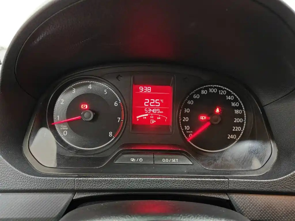 Volkswagen Jetta — миниатюра 12