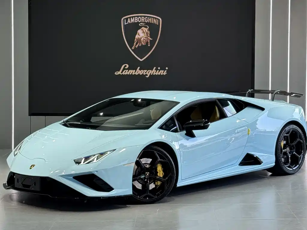 LAMBORGHINI HURACÁN